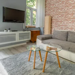 Ny18 Nyar Budapest